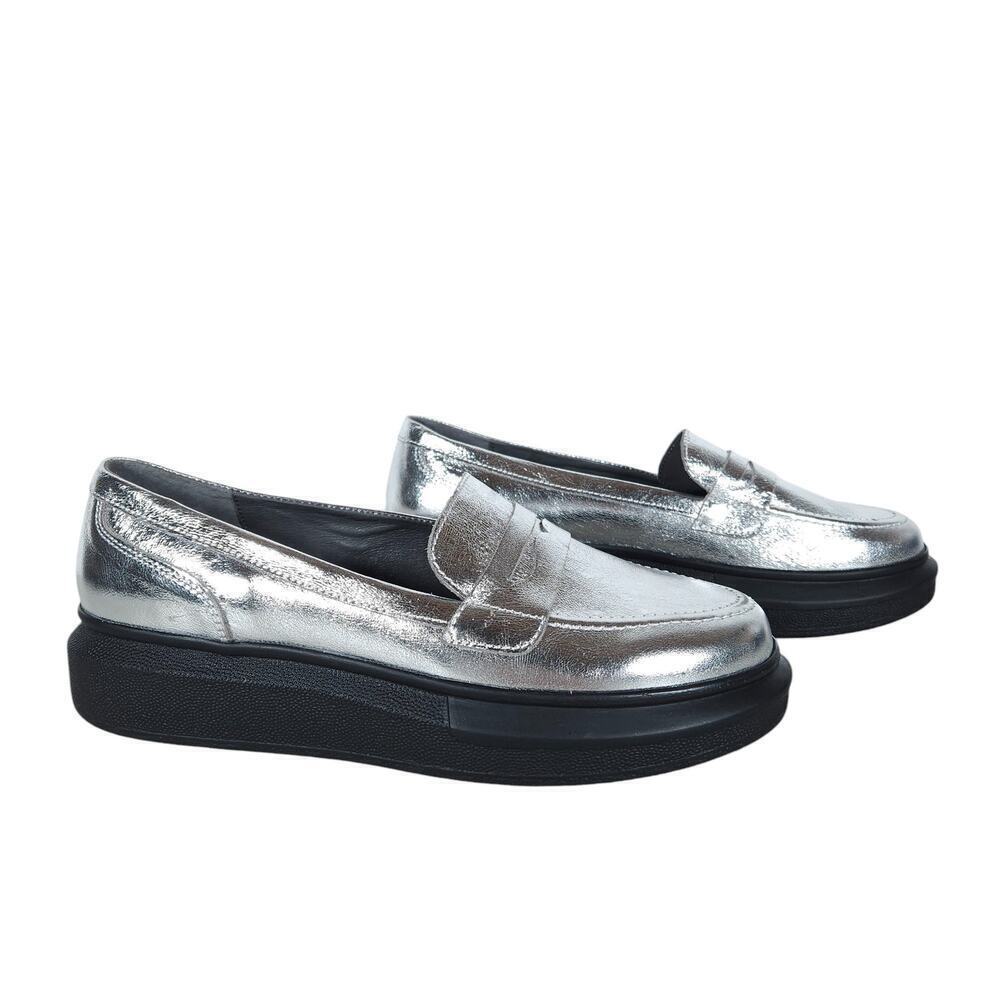 Girotti Loafers EU 40 Silver Metallic Leather Italian Platform Slip On Shoes